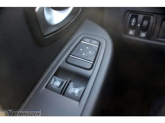 Renault Clio Estate 0.9 TCe Zen 2017 Benzine 14