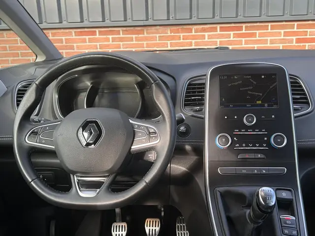Renault Scénic 1.2 TCe Intens 2017 Benzine 10