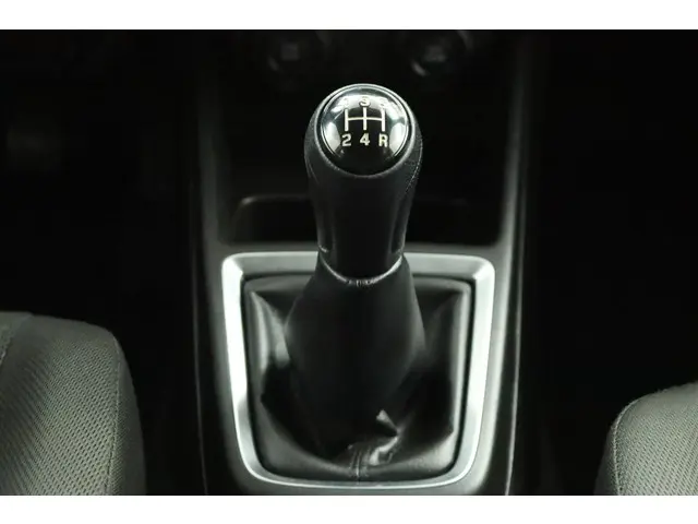 Suzuki Swift 1.0 Stijl Smart Hybrid 2019 Benzine 27