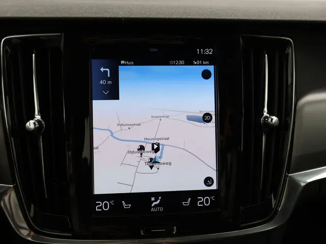Volvo V90 2.0 T4 190 PK AUT. 2019 Benzine 16