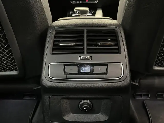 Audi A4 Avant 35 TFSI 3x S-line 2021 Benzine 32