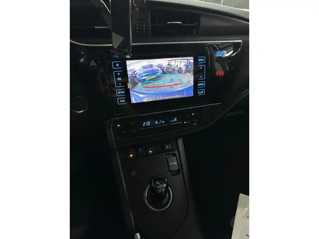 Toyota Auris 1.8 Hybrid Executive 2016 Hybride Benzine 13