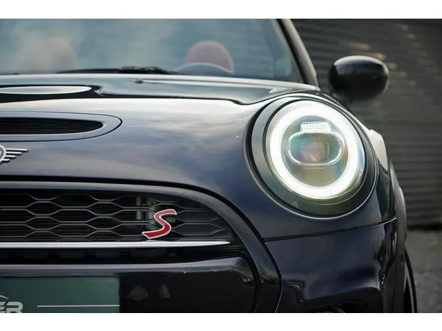 MINI Cooper S Cabrio Mini 2.0 Hammersmith 2021 Benzine 22