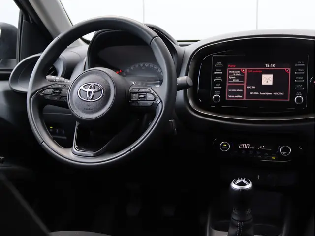 Toyota Aygo X 1.0 VVT-i 2023 Benzine 18
