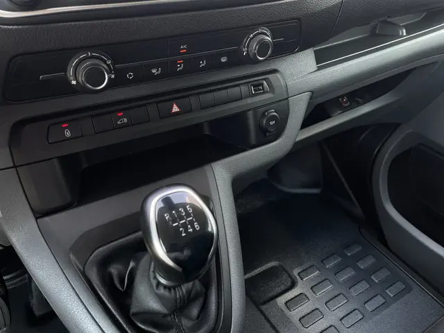Fiat Scudo 2.0 MultiJet L3H1 SX 2022 Diesel 12