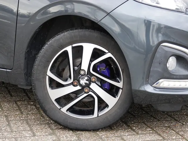 Peugeot 108 1.0 e-VTi Allure 2019 Benzine 11