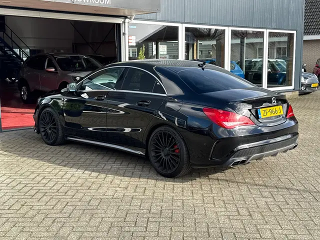 Mercedes-Benz CLA AMG 45 4MATIC 2015 Benzine 8