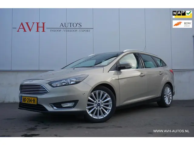 Ford Focus Wagon 1.0 Titanium Edition 2015 Benzine