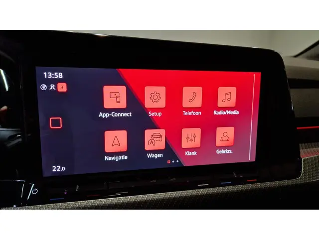 Volkswagen Golf 1.5 eTSI R-Line 2022 Benzine 26