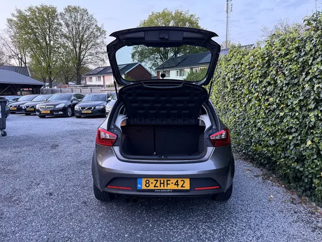 SEAT Ibiza 1.2 TSI FR Dynamic 2015 Benzine 24