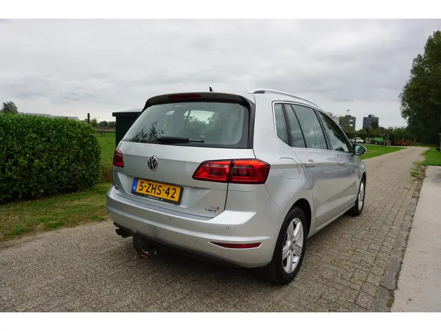 Volkswagen Golf Sportsvan 1.4 TSI Highline 2015 Benzine 4