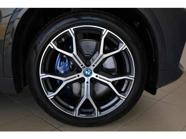 BMW X5 xDrive45e 2021 Hybride Benzine 6