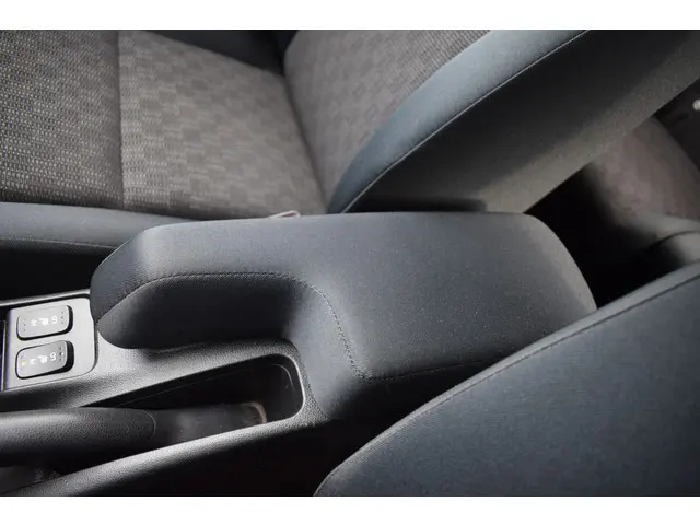 Honda Jazz 1.3 i-VTEC Comfort 2016 Benzine 21