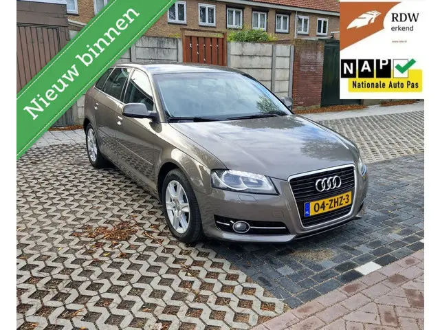 Audi A3 Sportback 1.2 TFSI Attraction Advance 2012 Benzine