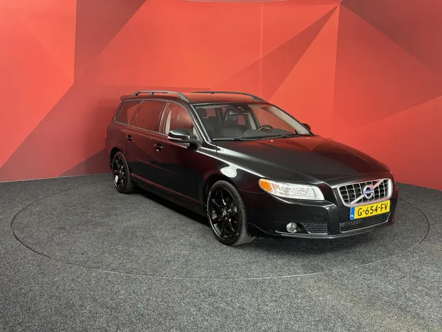 Volvo V70 1.6 T4 Summum 2013 Benzine 5