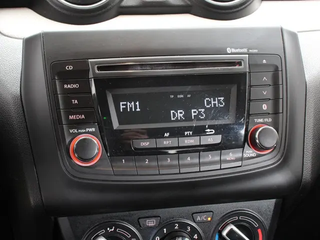 Suzuki Swift 1.2 Hybrid Club 2021 Benzine 23