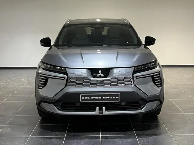 Mitsubishi Eclipse Cross 2