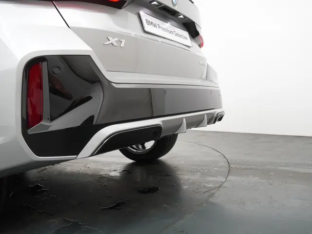 BMW X1 sDrive18i 2025 Benzine 26