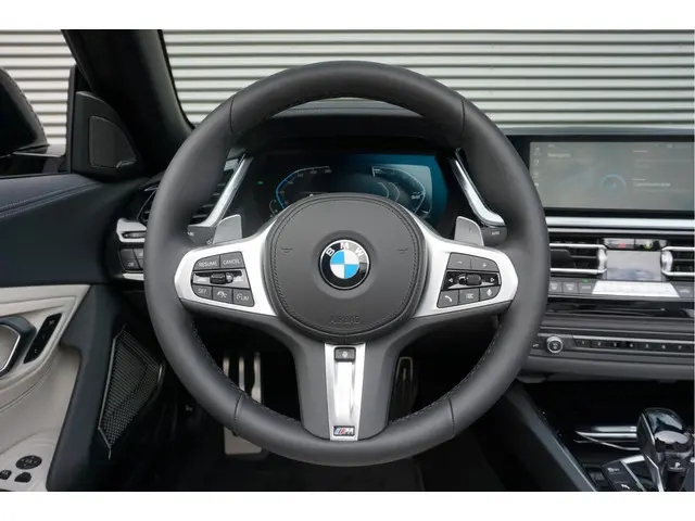 BMW Z4 sDrive20i 2024 Benzine 7