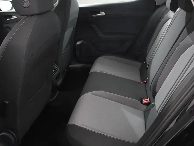 SEAT Leon 1.0 eTSI 110pk DSG Style 2024 Benzine 11