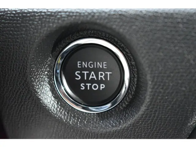 Citroën ë-C4 Shine Pack Business 50 kWh 2023 Elektrisch 26