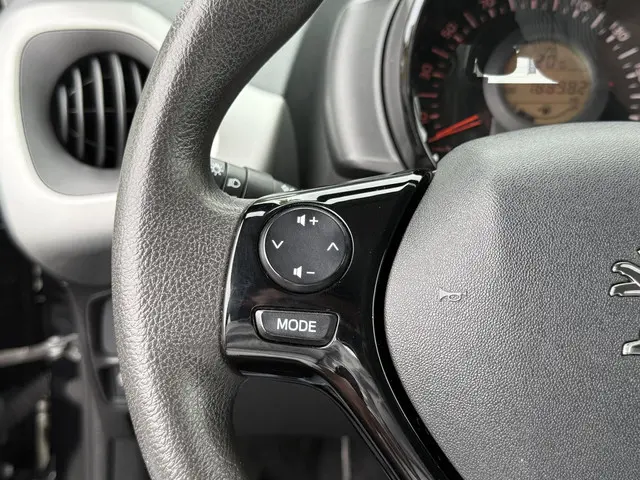 Peugeot 108 1.0 e-VTi Active 2015 Benzine 11