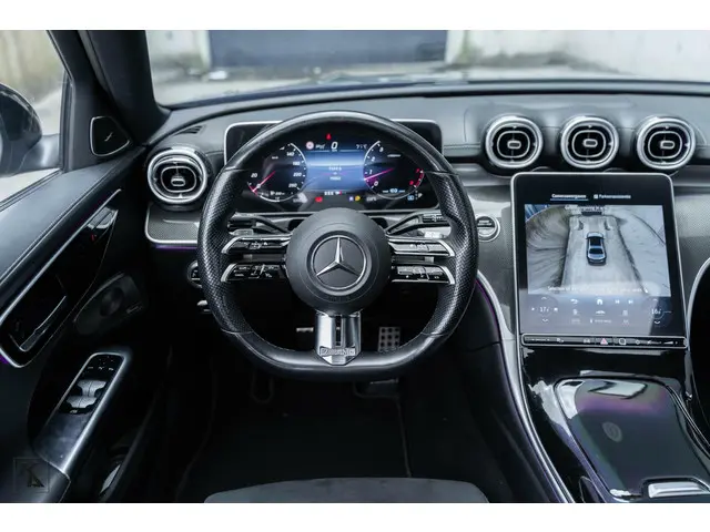 Mercedes-Benz C-Klasse 2