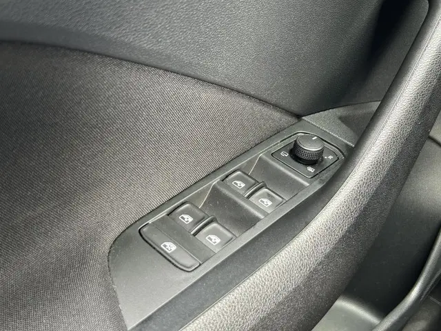 Škoda Kamiq 1.5 TSI ACT Scoutline 2021 Benzine 21