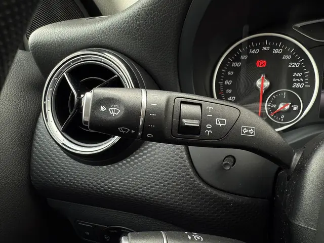 Mercedes-Benz A-Klasse 160 My First Star 2017 Benzine 14