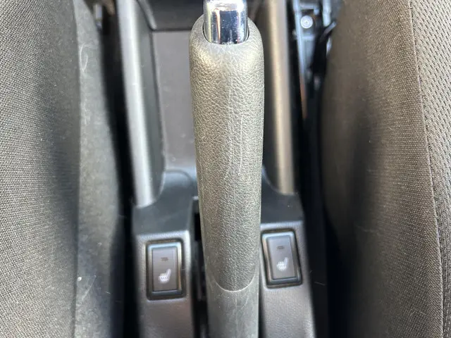 Suzuki Swift 1.2 Select Smart Hybrid 2024 Benzine 16