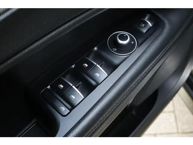 Alfa Romeo Stelvio 2.0 T AWD Super 2018 Benzine 36