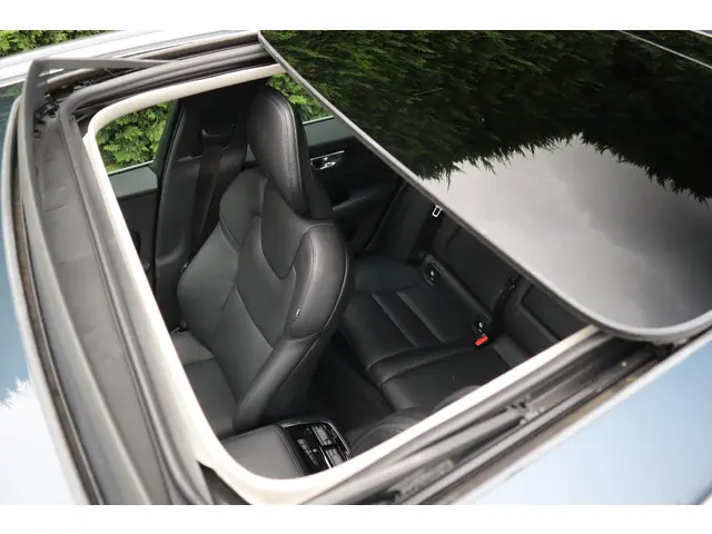 Volvo V60 2.0 B3 Inscription 2020 Benzine 6
