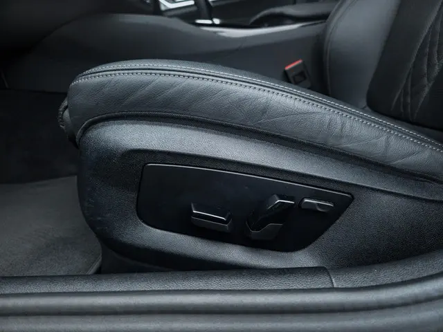 BMW 5 Serie Touring 530i xDrive M Sport 2022 Benzine 12