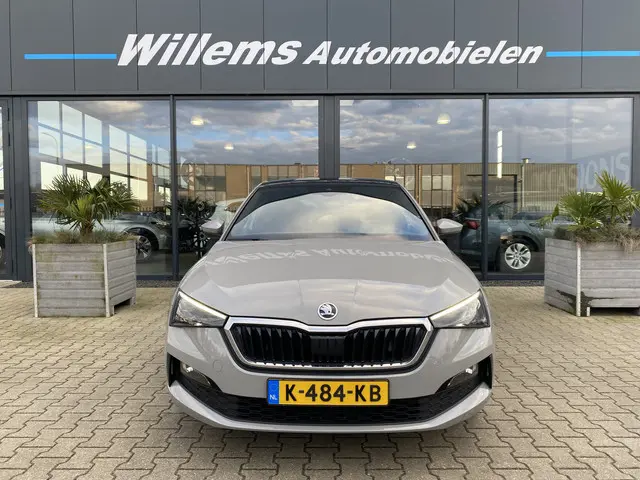 Škoda Scala 1.0 TSI Sport Business 2021 Benzine 2