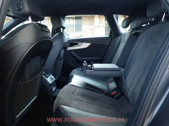 Audi A4 Avant 35TFSI S-LINE 2020 Hybride Benzine 10