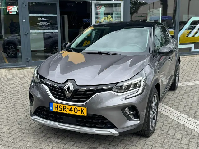 Renault Captur 160 Intens EDC 2023 Benzine 2