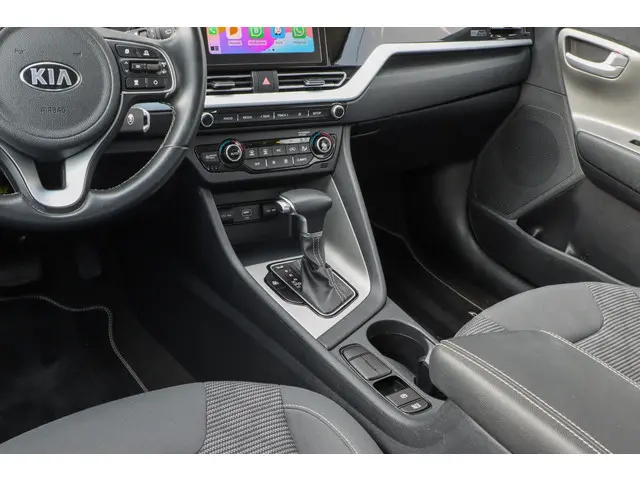 Kia Niro 1.6 GDi PHEV Edition 2021 Hybride Benzine 32