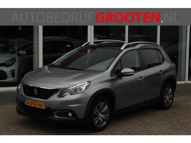 Peugeot 2008 1.2 PureTech Signature//Automaat!! 2019 Benzine