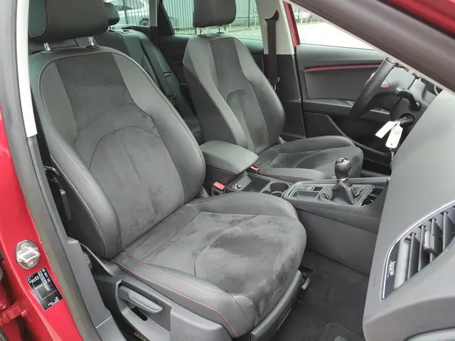 SEAT Leon ST 1.4 EcoTSI FR * Pano * Alcantara * 2017 Benzine 21