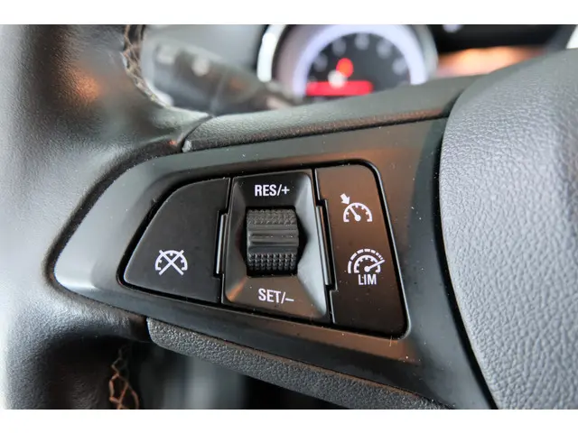 Opel Astra 1.0 Online Edition 2019 Benzine 16