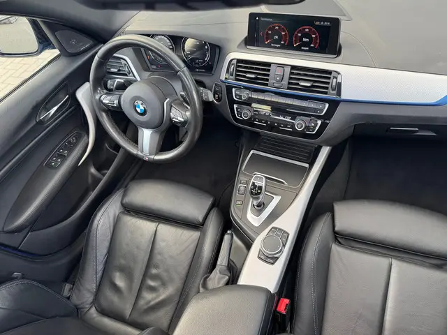 BMW 1 Serie M140i xDrive 2019 Benzine 22