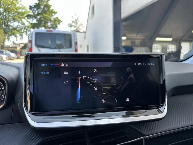 Peugeot 208 1.2 Style 2025 Benzine 17