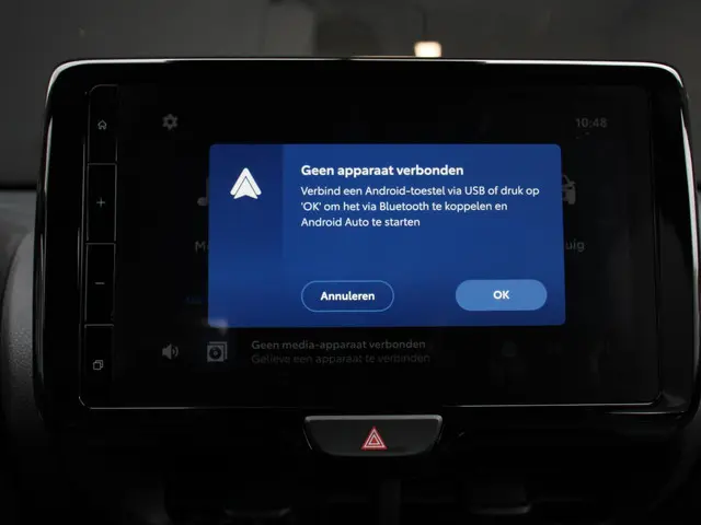 Mazda 2 Hybrid 1.5 Prime-line 2024 Hybride Benzine 31