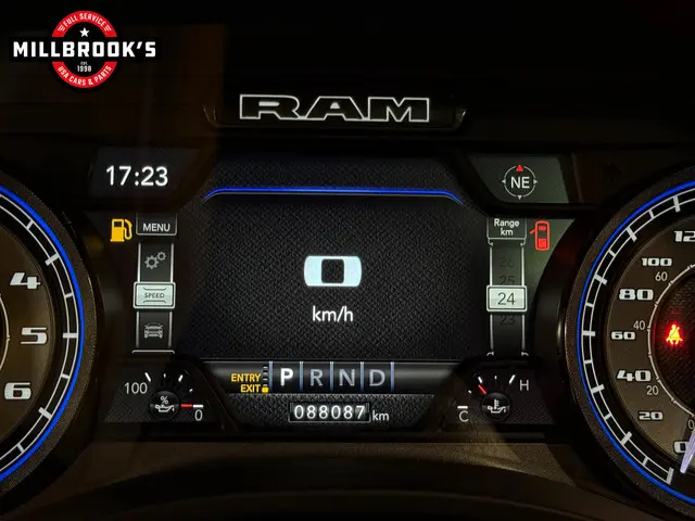 Dodge Ram 1500 5.7 V8 4x4 Crew Cab Limited 2023 LPG/Gas 15