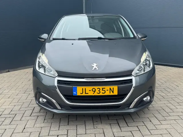 Peugeot 208 1.2 PureTech / Navi / Pdc / Nap 2016 Benzine 2