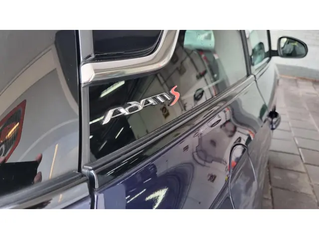 Opel ADAM 1.4 Turbo S 150 pk 2018 Benzine 8