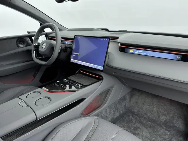 Lotus Emeya S 102kWh/613pk 2025 Elektrisch 13