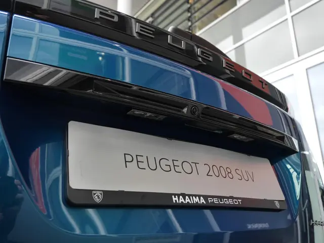 Peugeot 2008 1.2 Hybrid 145 GT 2025 Hybride Benzine 44