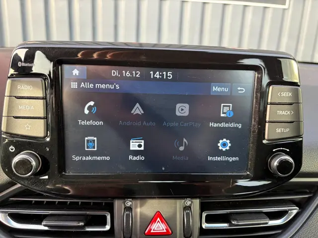 Hyundai i30 1.0 T-GDi MHEV Comfort 2023 Hybride Benzine 24