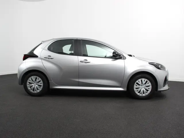 Mazda 2 Hybrid 1.5 Prime-line 2024 Hybride Benzine 8